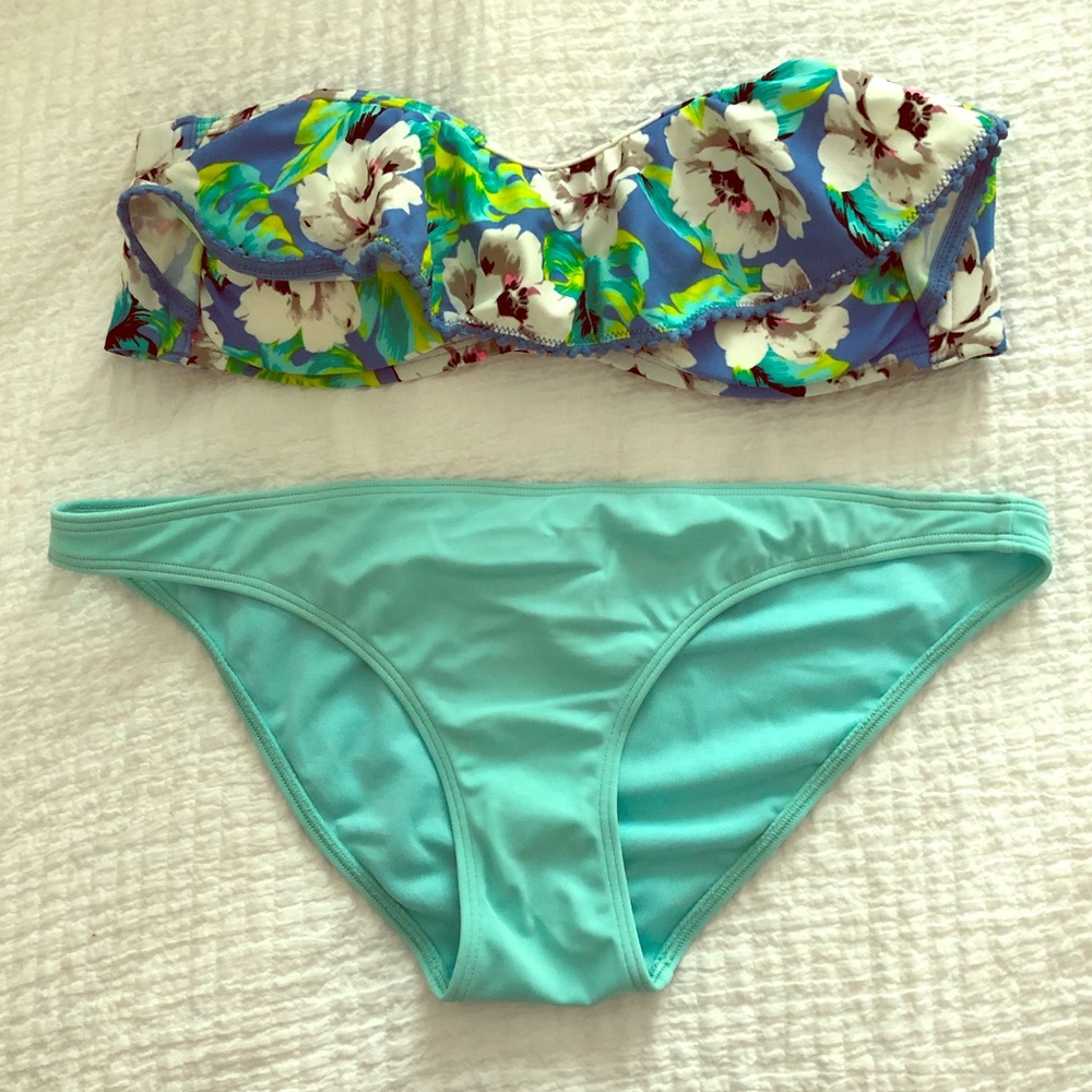 Hollister Strapless Bikini Set